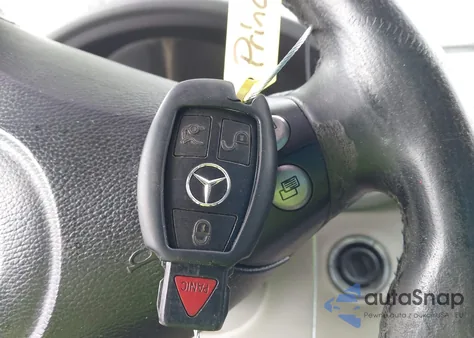 2006 Mercedes-Benz C 230 Sport z USA, uszkodzony, nr VIN WDBRF52H96A829852